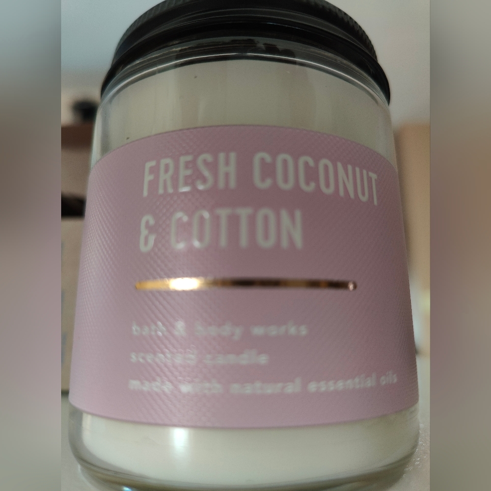 Bath and body works candle